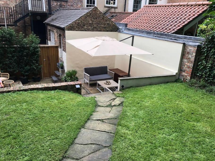 فيلا Garden House يورك المظهر الخارجي الصورة